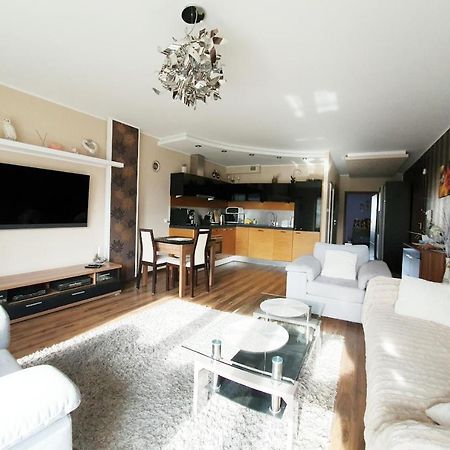 Apartment Gdansk Seaside & City Center ภายนอก รูปภาพ